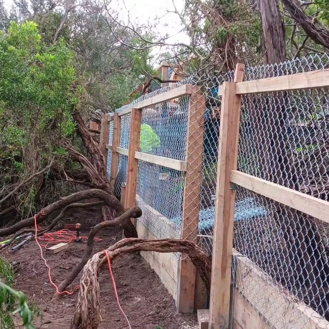 Wire Fencing