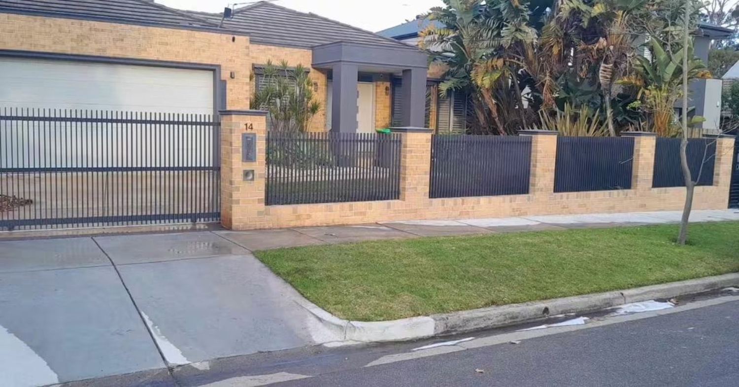 Aluminium Slat Fencing project 2