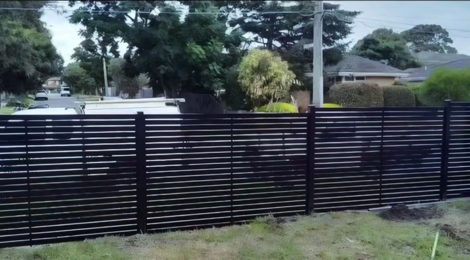Aluminium Slat Fencing project 3